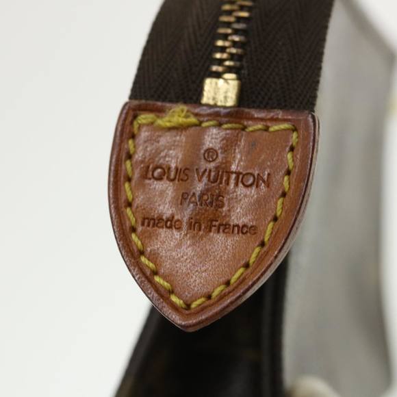 LOUIS VUITTON Monogram Poche Toilette 15 Pouch M47546 LV Auth ar7878B - Picture 7 of 16